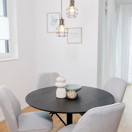 Casavia Center - Bright Collection * Μπέμπλινγκεν