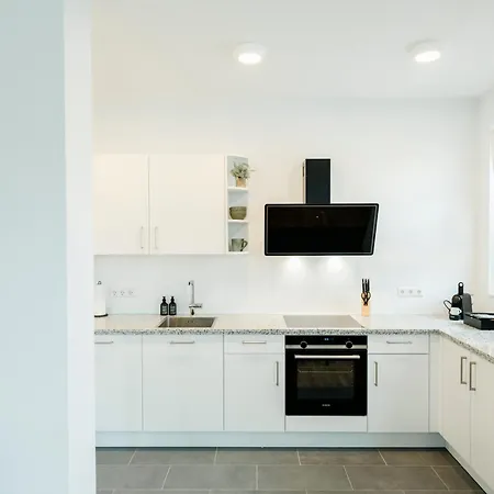 Kocasa-apartments 02, Design, City-center Boeblingen, Stellplatz, Balkon, Waipu-tv Apartment *