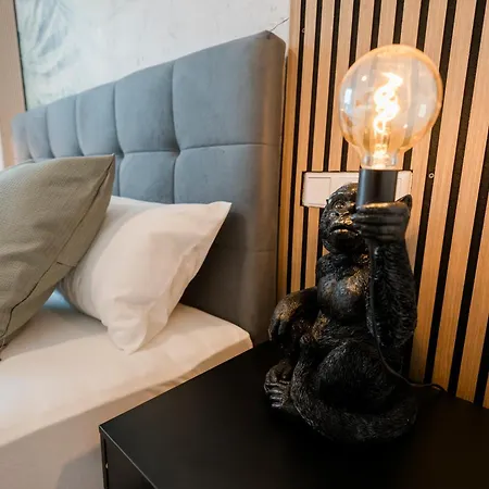 Kocasa-apartments 02, Design, City-center Boeblingen, Stellplatz, Balkon, Waipu-tv *