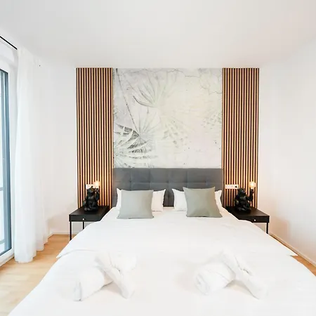 Apartment Kocasa-apartments 02, Design, City-center Boeblingen, Stellplatz, Balkon, Waipu-tv *